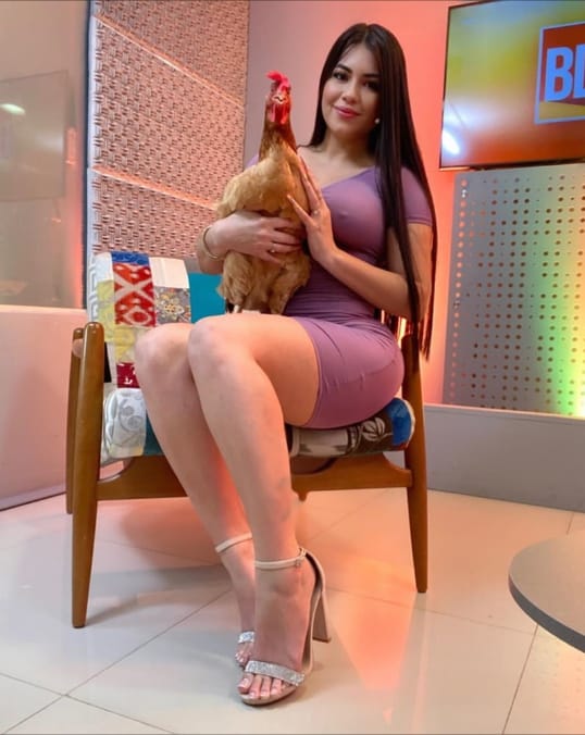Top Class Housewife Call Girl Simran in Gandhinagar — Real Pics, All Location Available — Main Market, Gandhinagar